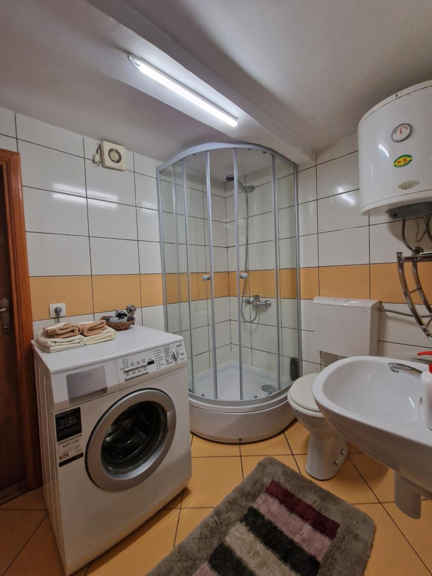 Apartment Near Center Szarajevó Kültér fotó